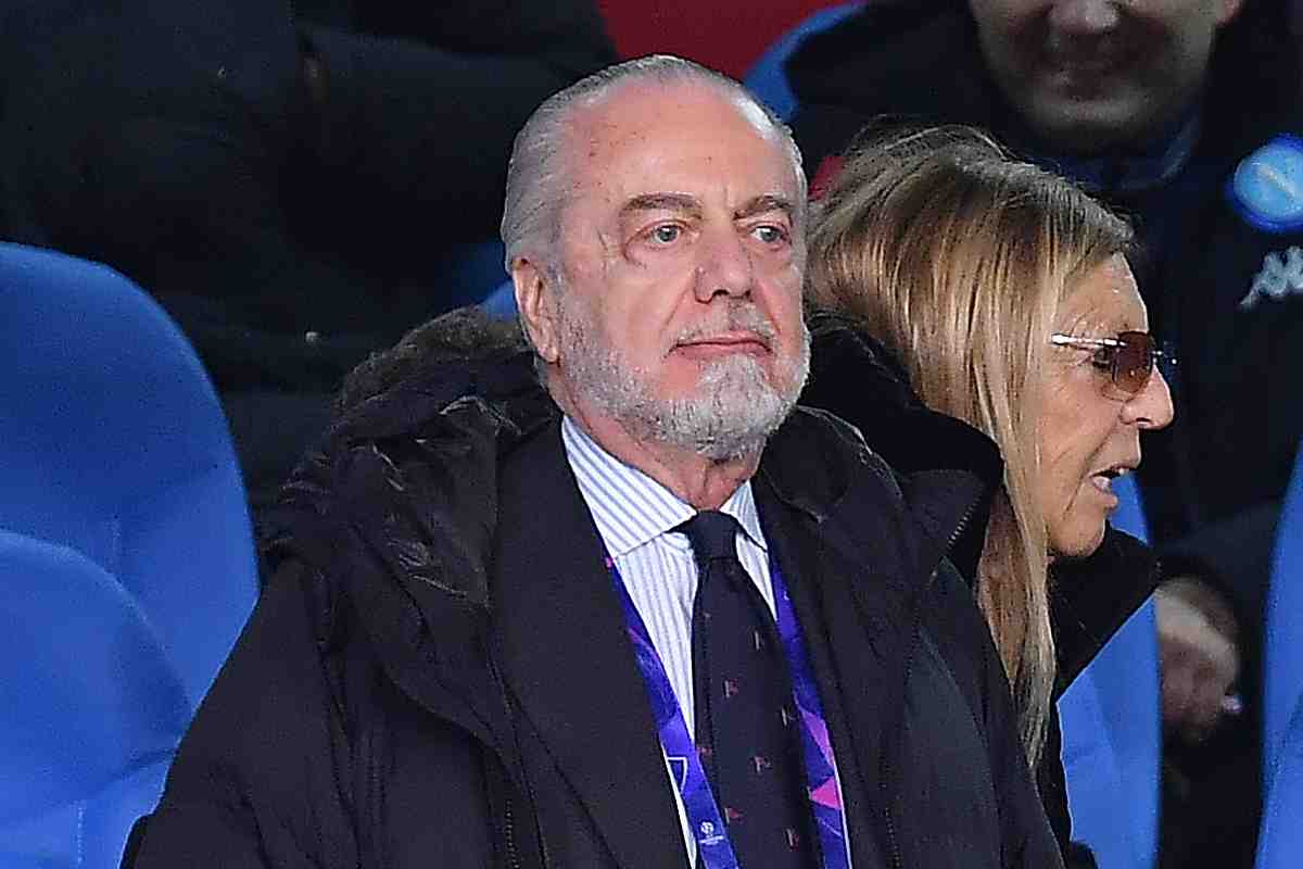 De Laurentiis in tribuna Napoli