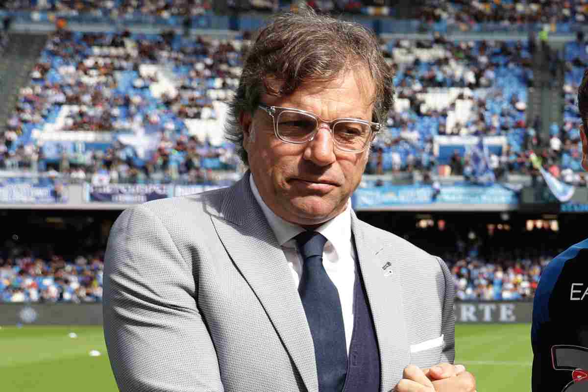 Giuntoli in campo Napoli