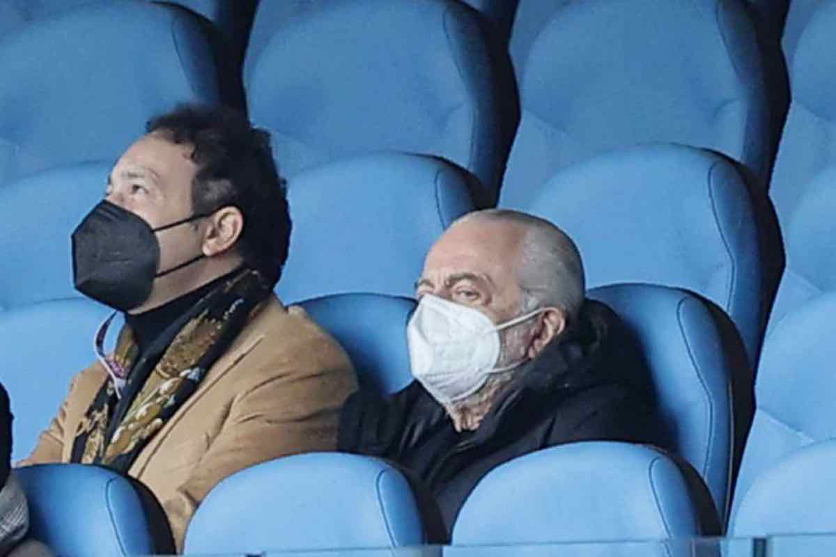 De Laurentiis in tribuna con Iervolino