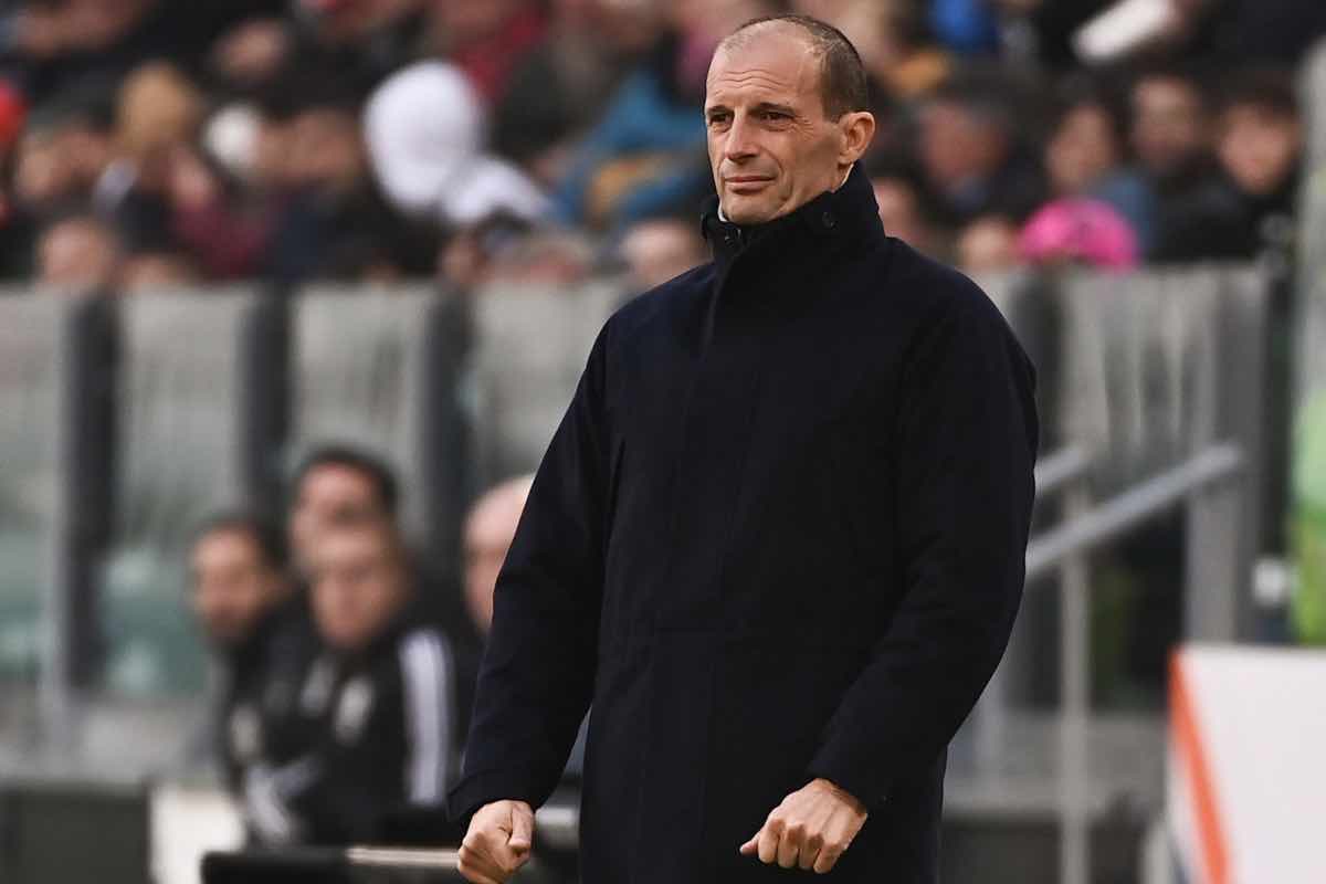 Massimiliano Allegri pensieroso