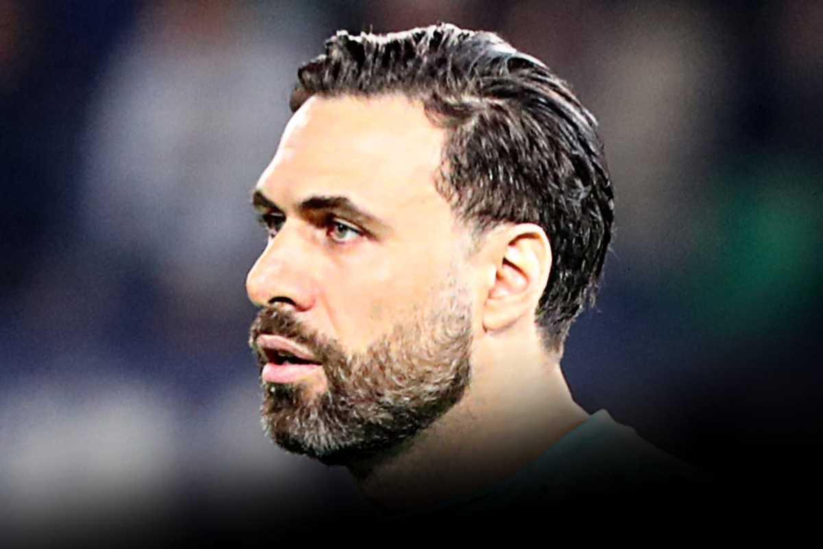 Primo piano di Sirigu