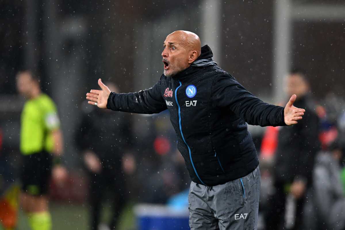 Napoli, Spalletti allarga le braccia