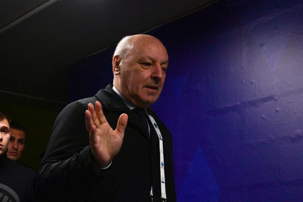 Marotta saluta con la mano Inter