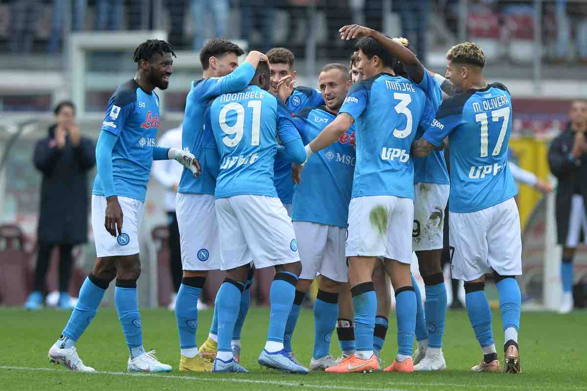 Il Napoli esulta al gol