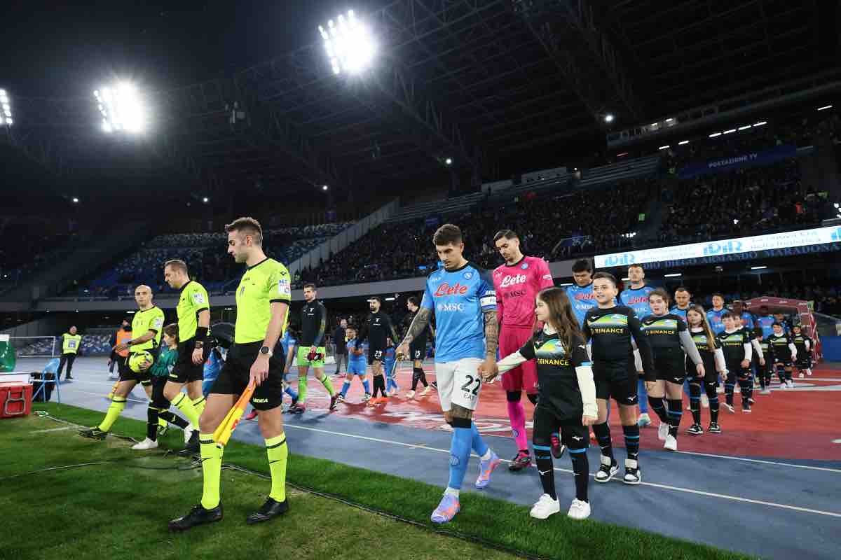 Napoli-Lazio in campo