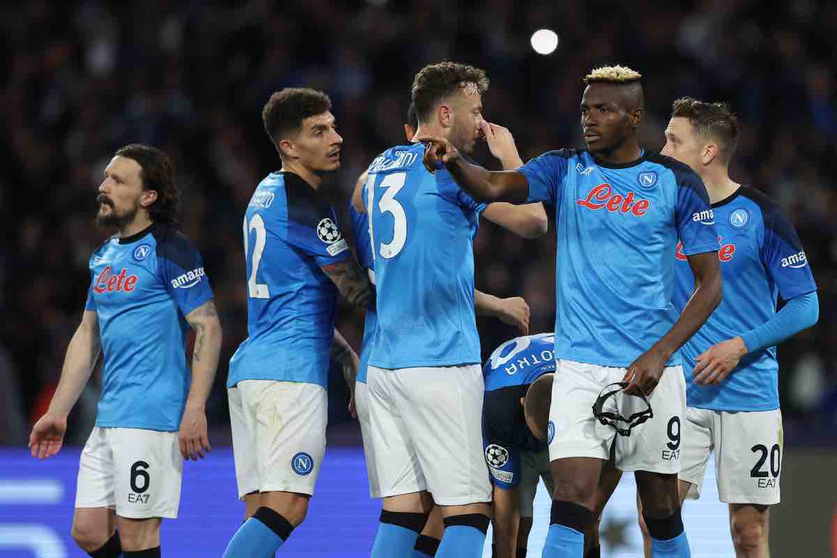 Il Napoli esulta al gol