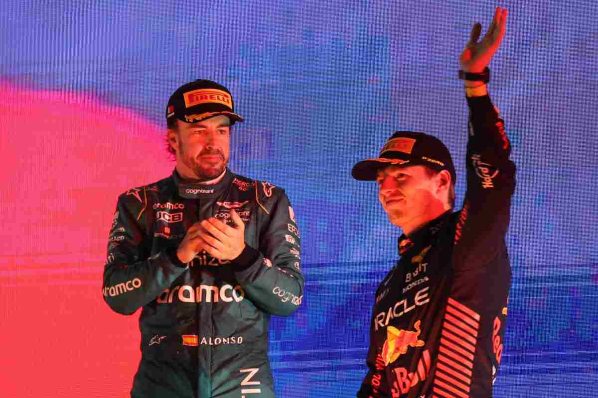 Fernando Alonso batte Verstappen