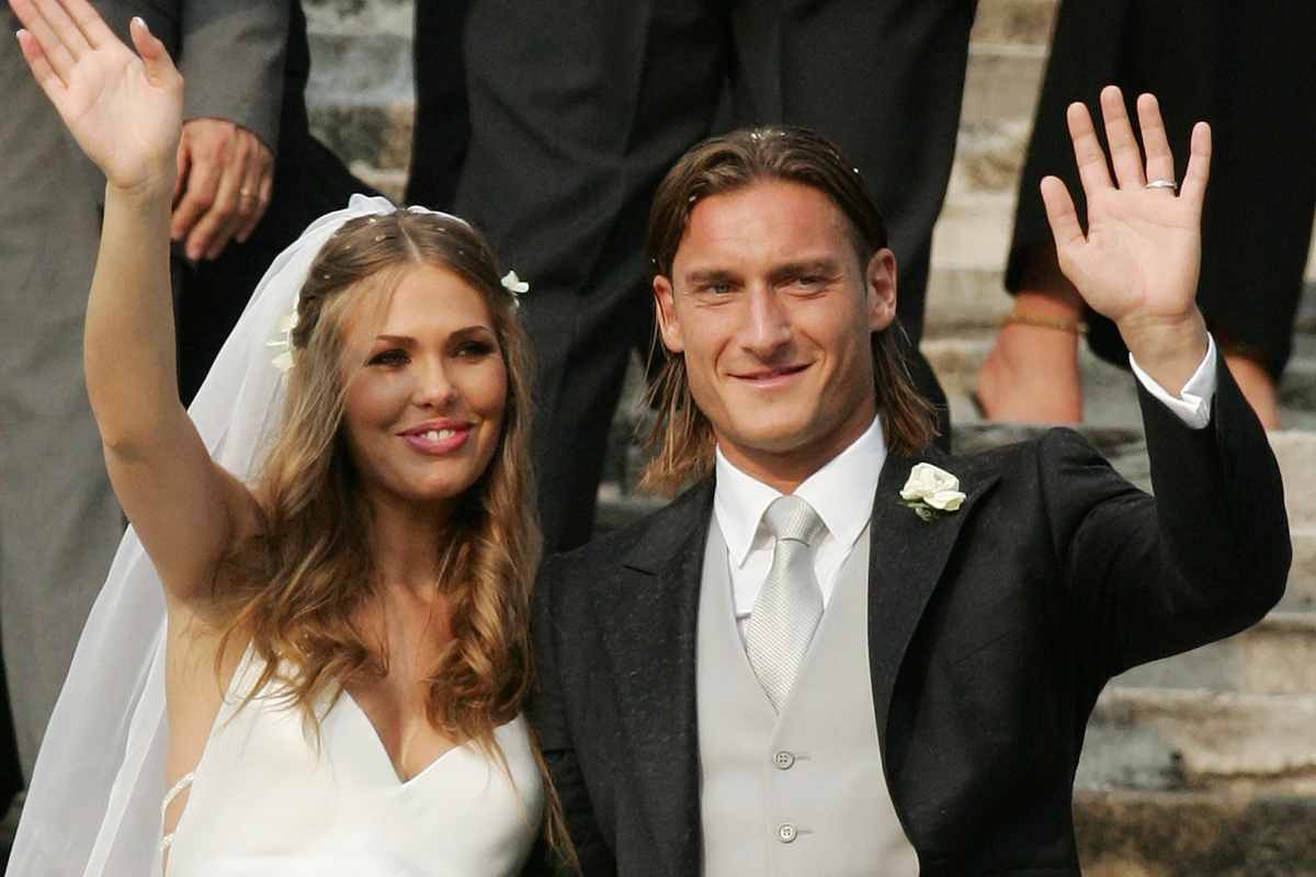Francesco Totti gesto Ilary Blasi