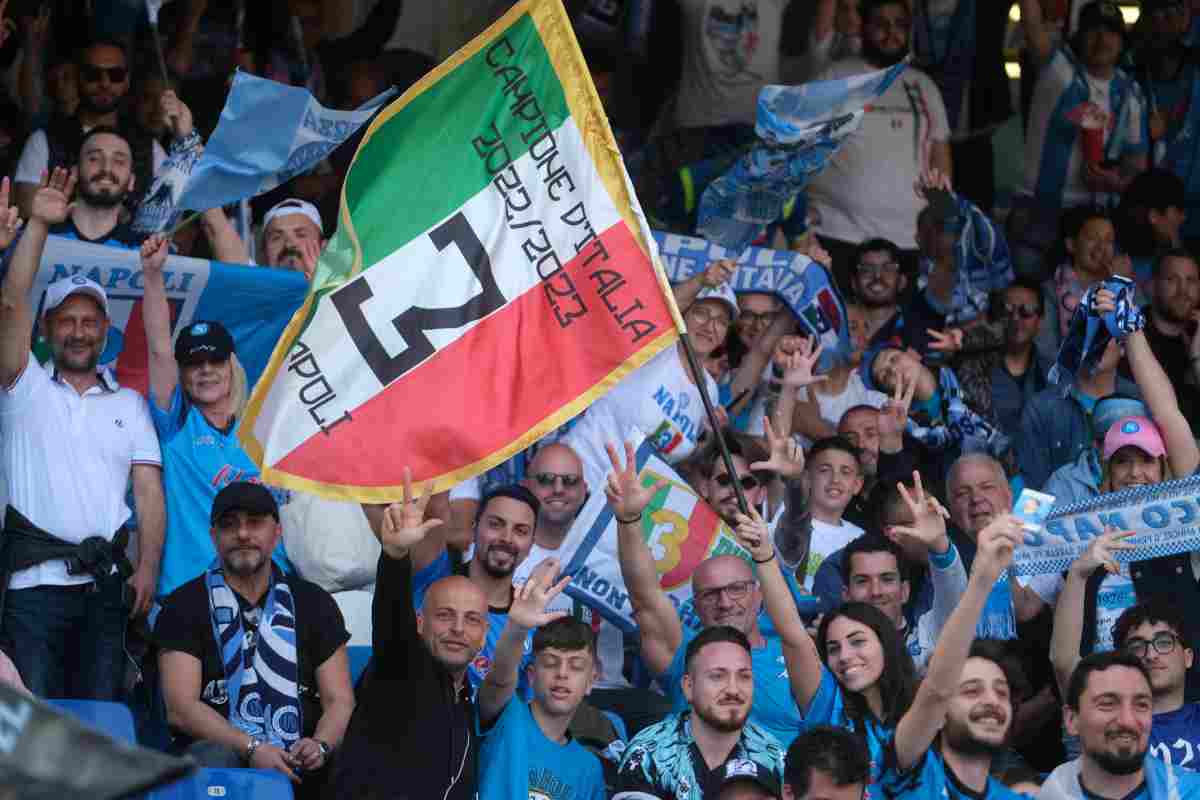 Tifosi Napoli al Maradona