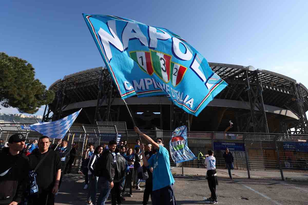 Tifosi allo Stadio Maradona, potrebbe esserci anche Dries Mertens