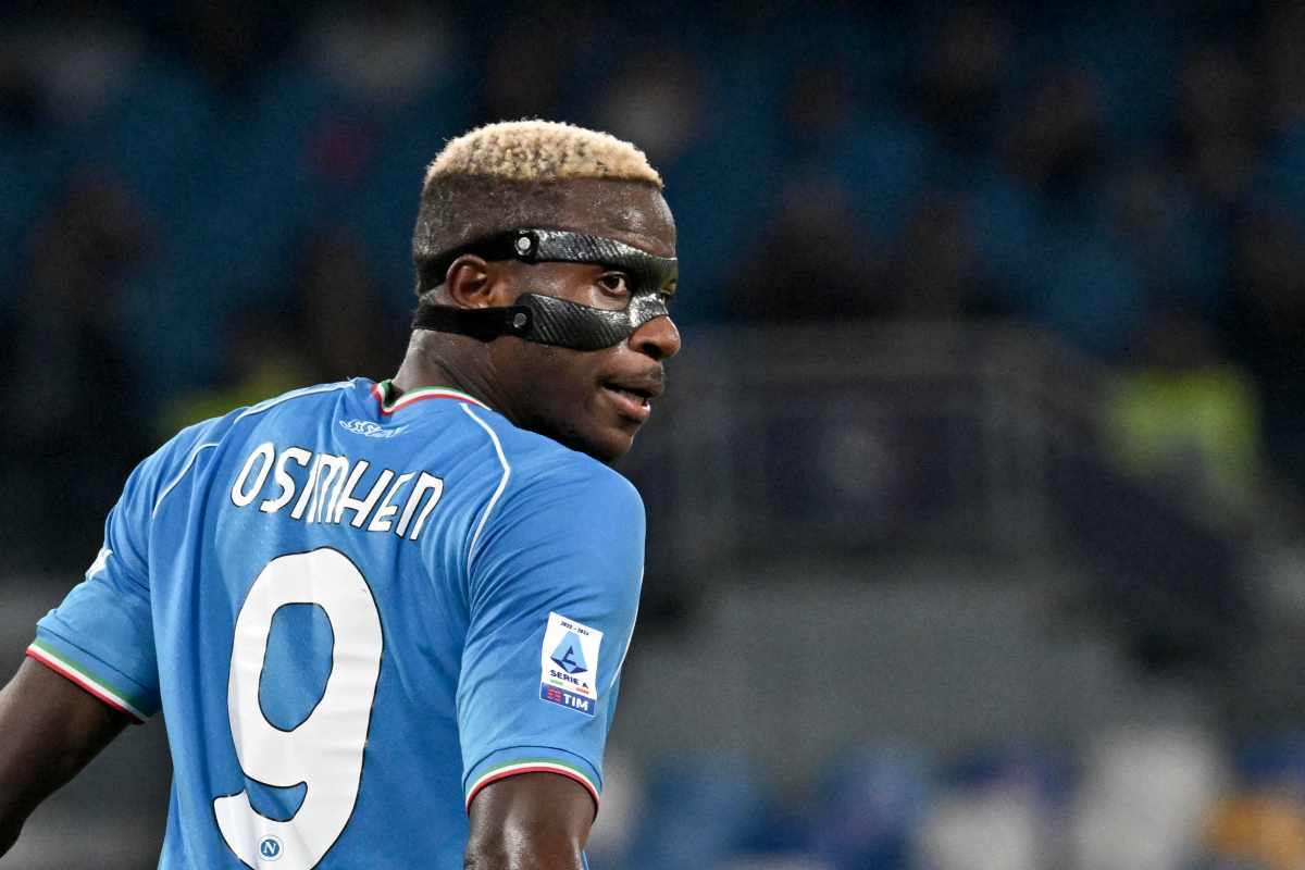 Calciomercato Napoli scambio Osimhen Lukaku Chelsea Roma