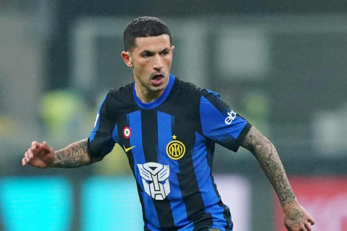 Sensi per Zanoli, scambio choc Inter-Napoli