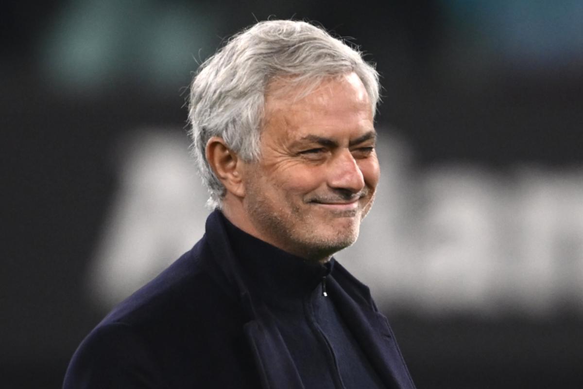 Spunta un indizio sull'approdo di Mourinho al Napoli 