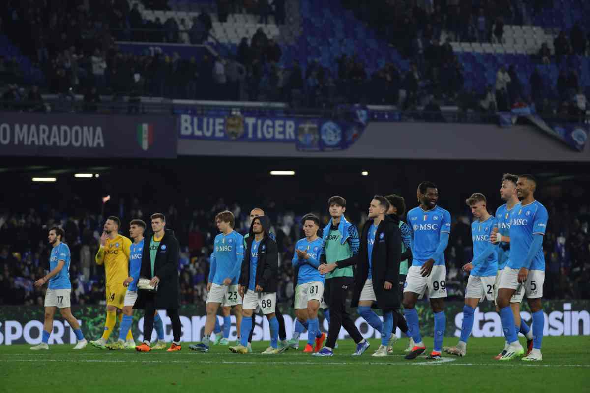 Doccia gelata per il Napoli: "In Premier League"