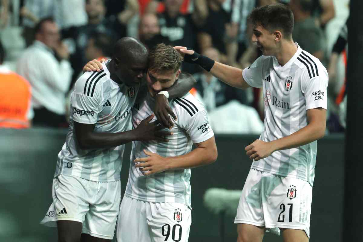 Giocatori del Besiktas esultano