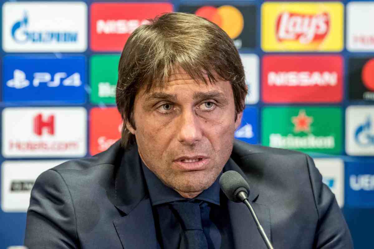 Napoli accordo con Conte