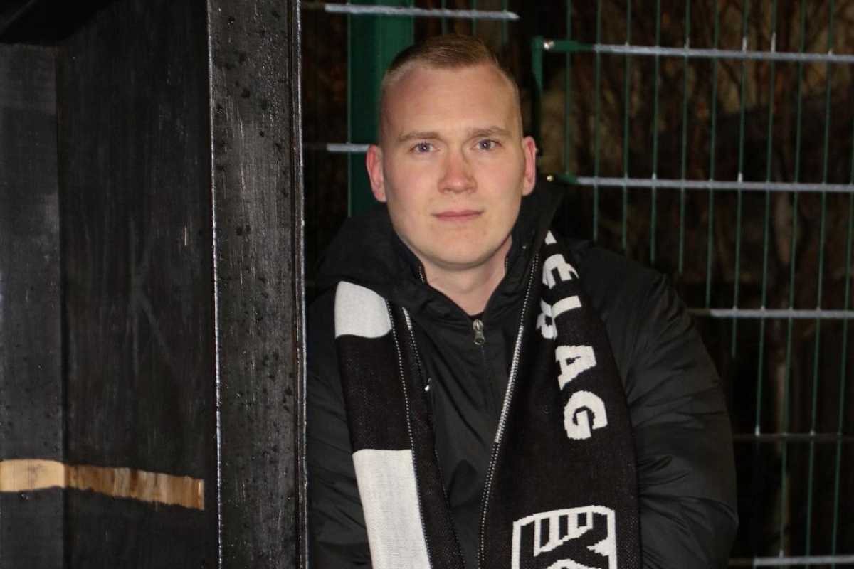 Da football manager in panchina