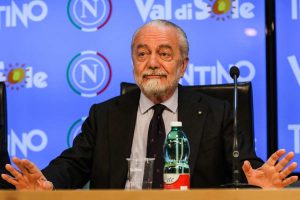 De Laurentiis prepara il colpo, dal Milan al Napoli