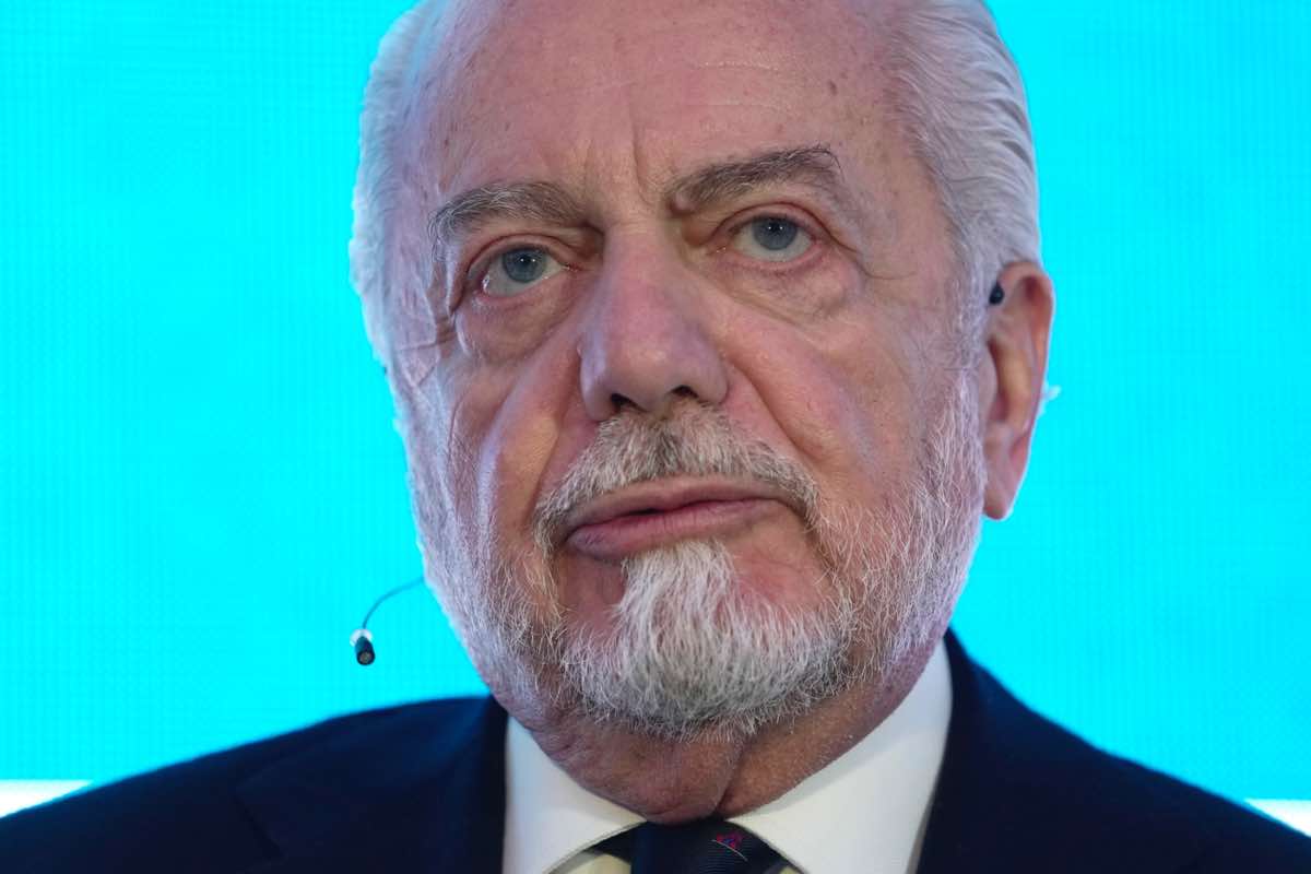 De Laurentiis chiude per il nuovo tecnico: trattativa inaspettata