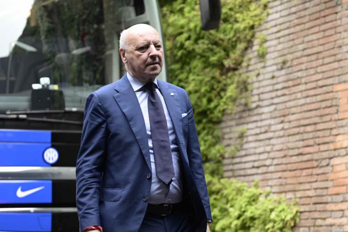 L'ex nerazzurro complica la vita a Marotta: inserimento del Barcellona