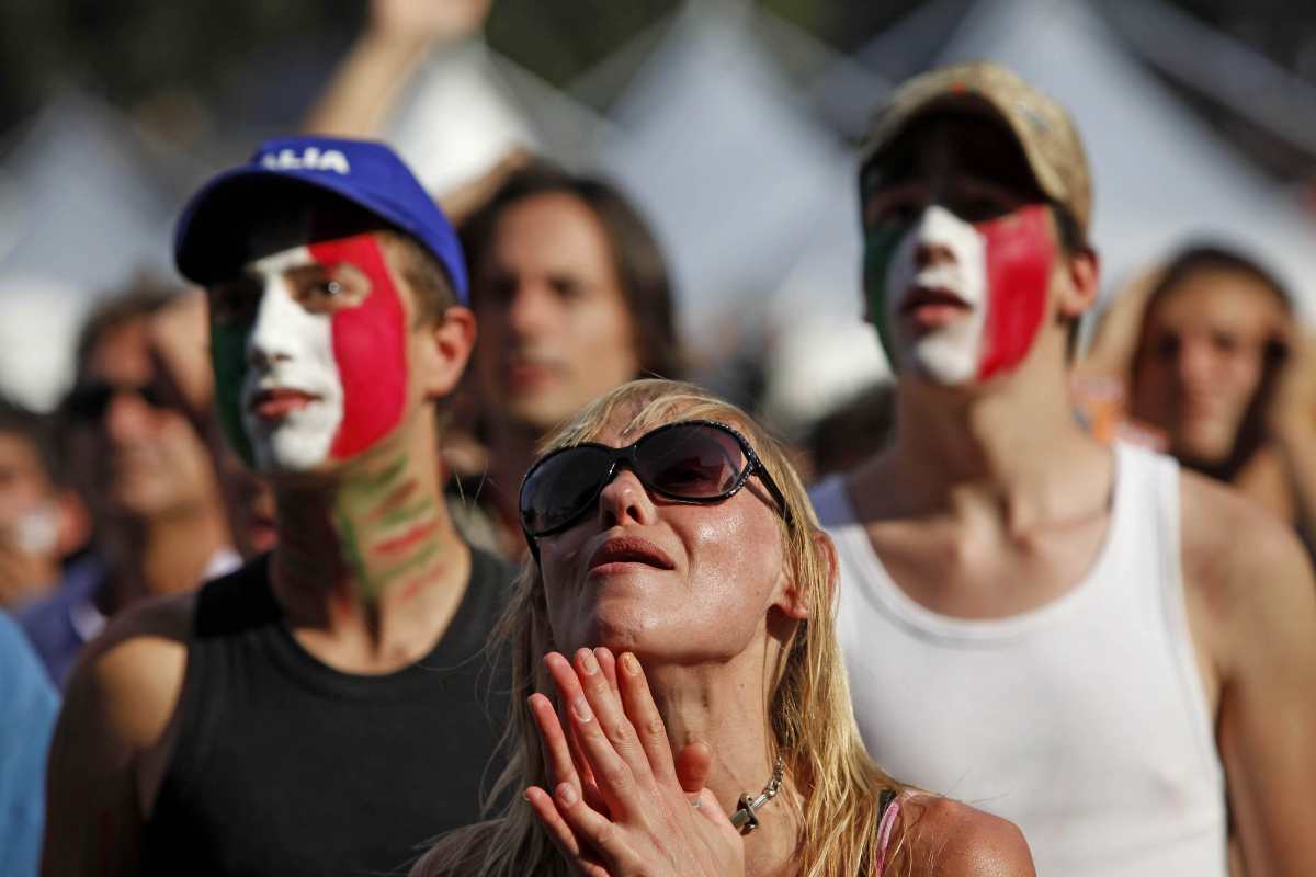 Scompare un simbolo del calcio italiano: tifosi in lacrime