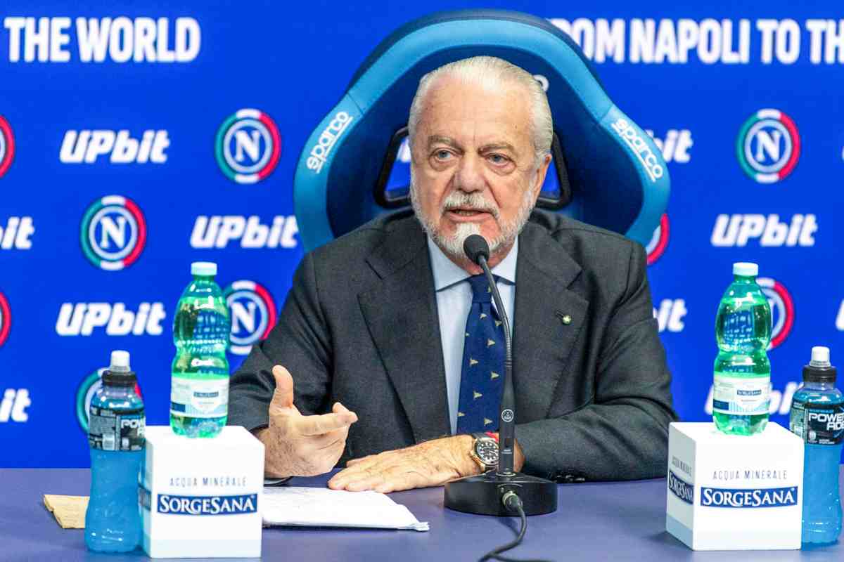 Caos Napoli, De Laurentiis sotto accusa: "è imbarazzante"