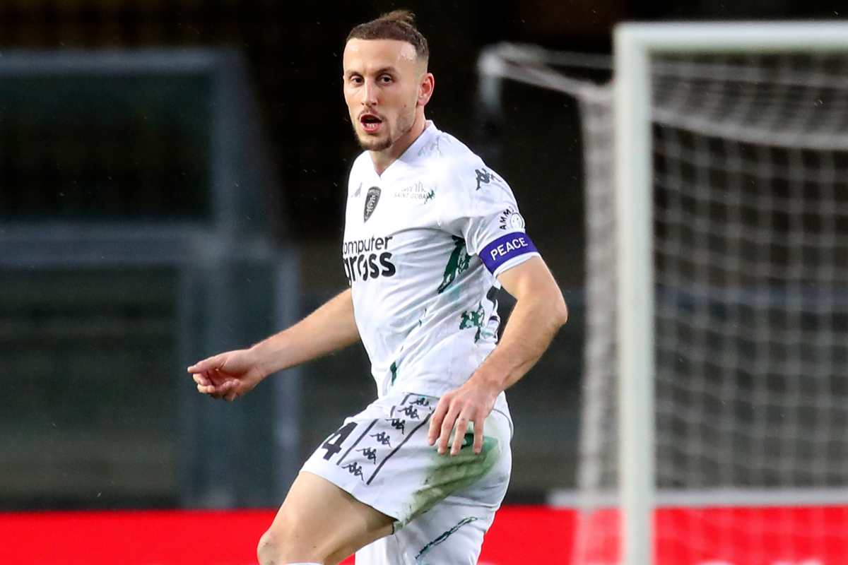 Napoli su Ardian Ismajli