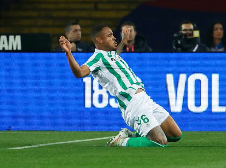 Natan esulta dopo un gol